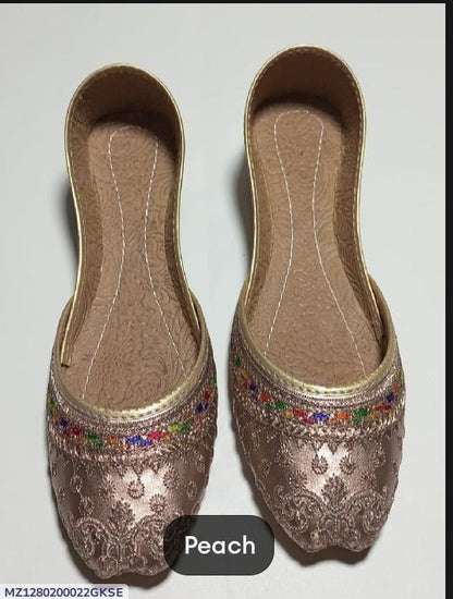 Women's Velvet Embroidered Khussa